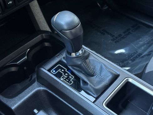 Used 2023 Toyota Tacoma TRD Off-Road AWD/4WD image 18