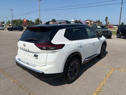 Used 2026 Nissan Rogue Platinum w/ Platinum Premium Package AWD/4WD image 6