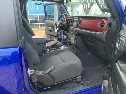 Used 2018 Jeep Wrangler Rubicon image 15