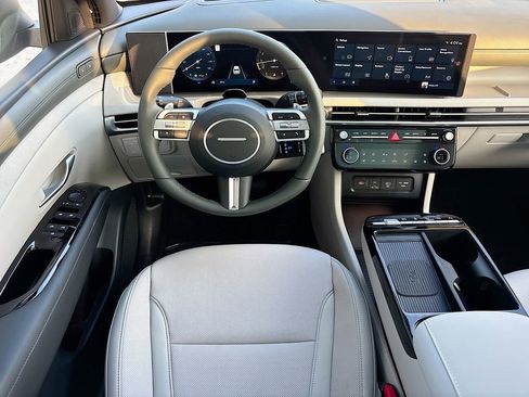 New 2026 Hyundai Tucson Limited image 24