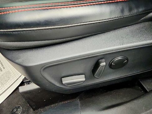 Used 2025 Ford Escape ST-Line AWD/4WD image 11