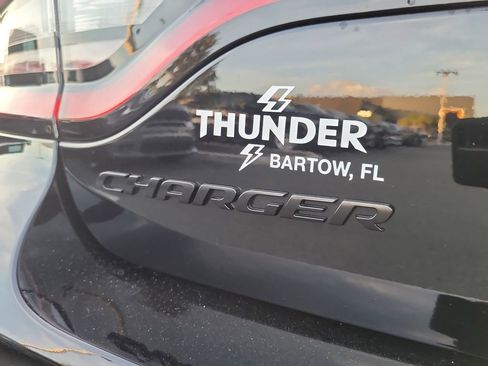 Used 2022 Dodge Charger Scat Pack image 7