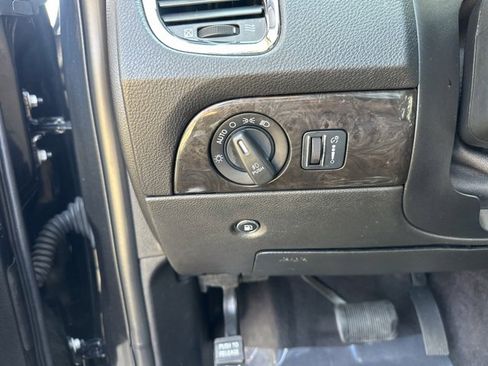 Used 2016 Dodge Durango Limited image 19