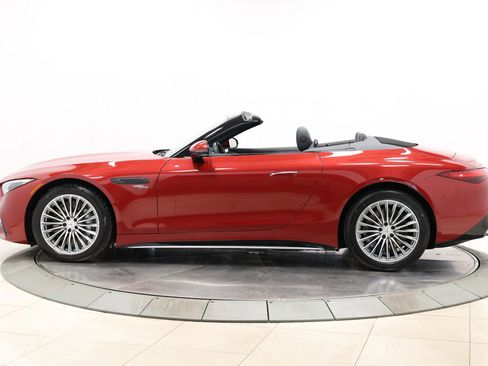 Used 2023 Mercedes-Benz SL 43 AMG image 7