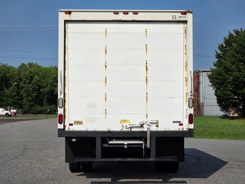Used 2014 Chevrolet Express 3500 Extended RWD image 8