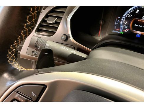 Used 2018 Chevrolet Corvette Stingray Coupe w/ 2LT Preferred Equipment Group RWD image 16