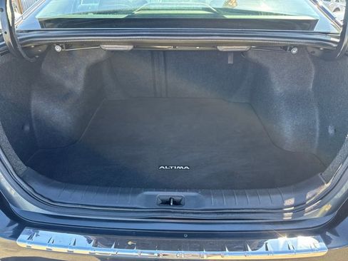 Used 2022 Nissan Altima 2.5 SV image 16