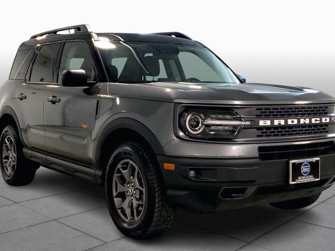 Used 2023 Ford Bronco Sport Badlands w/ Premium Package image 2