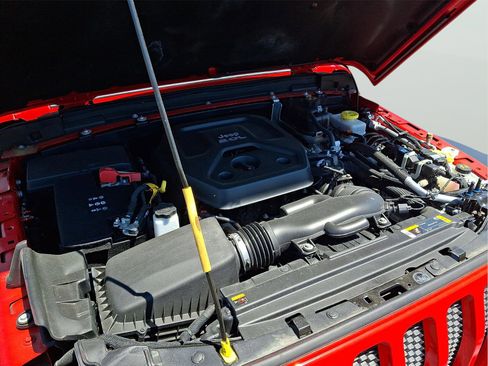 Used 2022 Jeep Wrangler Unlimited Sport AWD/4WD image 32