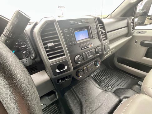 Used 2020 Ford F350 XL w/ Power Equipment Group RWD image 21