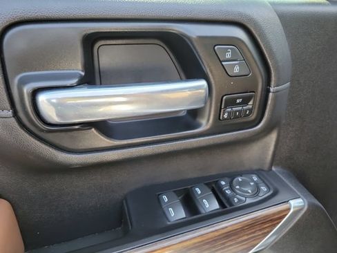 Certified 2021 Chevrolet Silverado 2500 High Country w/ Z71 Off-Road Package AWD/4WD image 22