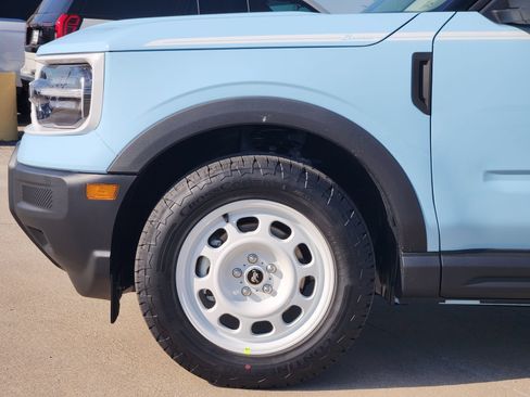 New 2026 Ford Bronco Sport Heritage w/ Convenience Package AWD/4WD image 9