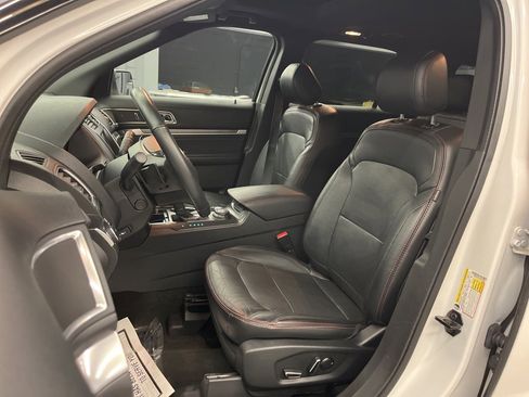 Used 2017 Ford Explorer Sport w/ Equipment Group 401A image 11