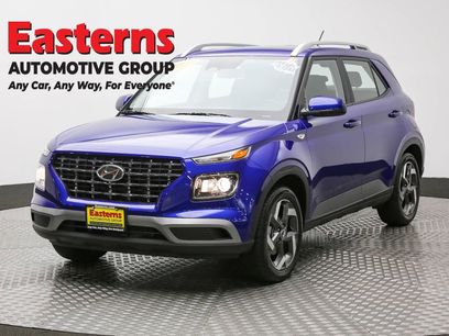 Used 2025 Hyundai Venue SEL