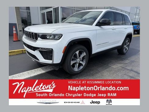 New 2026 Jeep Grand Cherokee Limited AWD/4WD image 1