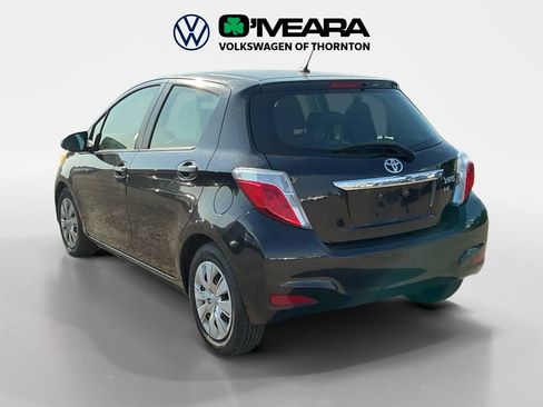 Used 2012 Toyota Yaris LE FWD image 3