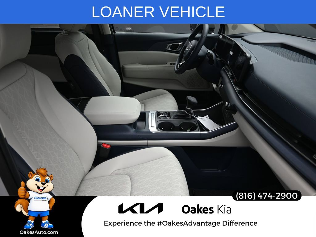 Certified 2026 Kia Carnival EX FWD image 36