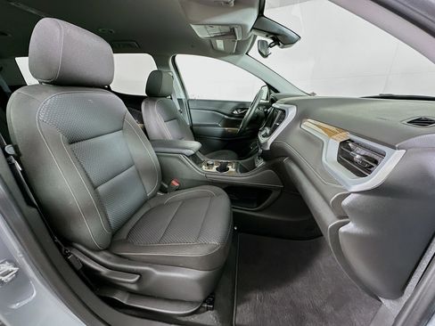 Used 2023 GMC Acadia SLE w/ Driver Convenience Package image 33