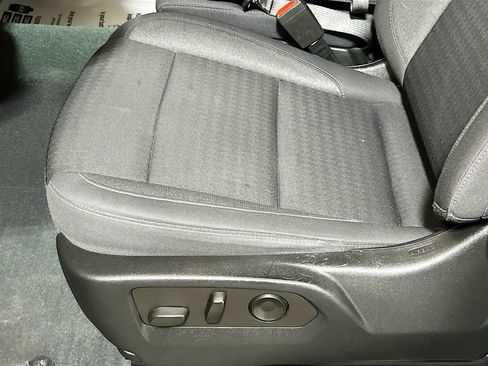 Used 2022 Chevrolet Silverado 1500 Custom RWD image 16