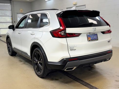 Used 2024 Honda CR-V Sport Touring image 7