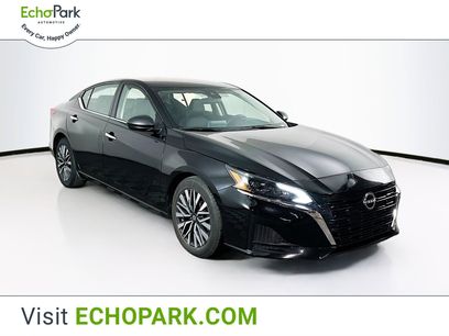 Used 2024 Nissan Altima 2.5 SV