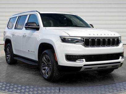 Used 2024 Jeep Wagoneer Series II w/ Flexible Seating Group