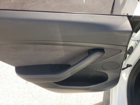 Used 2023 Tesla Model 3 Standard Range RWD image 14