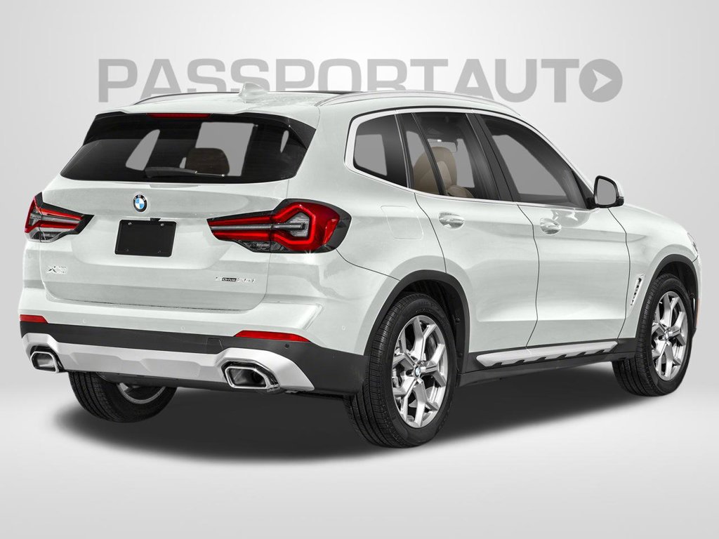Used 2022 BMW X3 xDrive30i w/ Premium Package AWD/4WD image 2