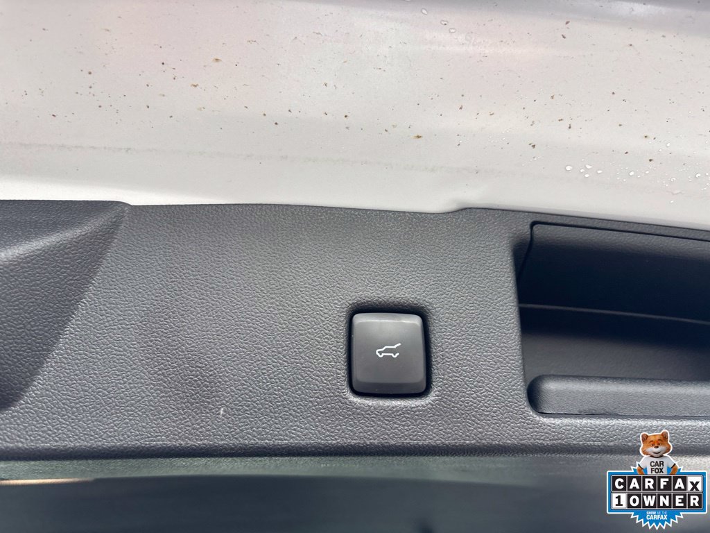 Used 2025 Ford Escape Platinum AWD/4WD image 32