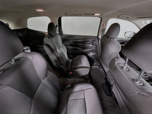Used 2024 Subaru Ascent Premium w/ Convenience Package image 27