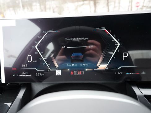 New 2026 BMW 530i xDrive w/ M Sport Package image 25