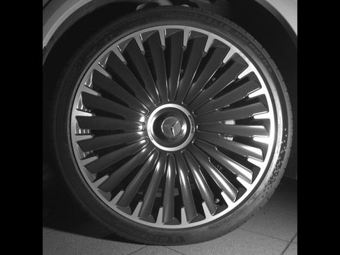 Used 2024 Mercedes-Benz EQE AMG 4MATIC SUV image 9