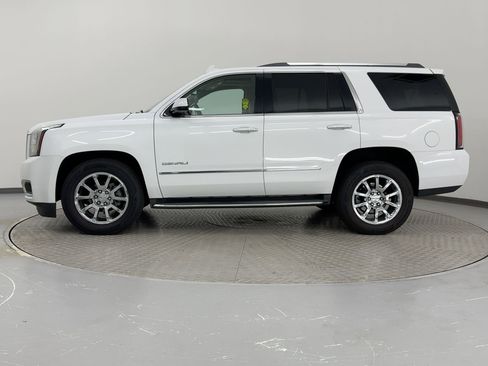 Used 2017 GMC Yukon Denali w/ Open Road Package image 2