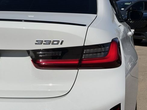 Used 2024 BMW 330i xDrive Sedan w/ M Sport Package image 8