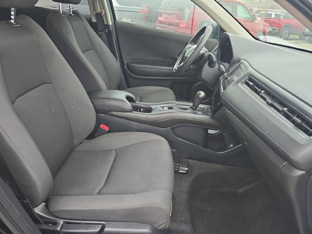 Used 2021 Honda HR-V EX image 18