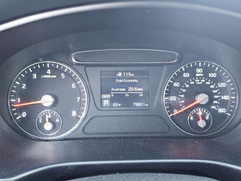 Used 2020 Kia Sorento AWD V6 image 29