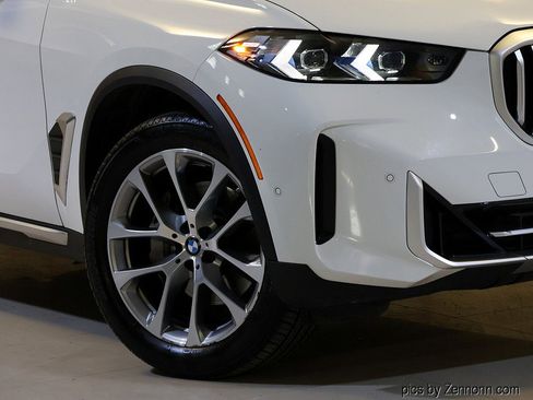 Certified 2025 BMW X5 xDrive40i w/ Climate Comfort Package image 3