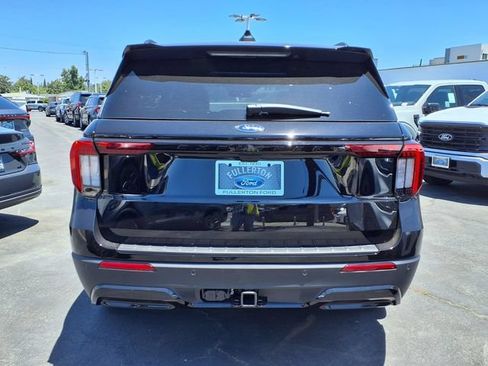 New 2026 Ford Explorer ST-Line w/ ST-Line Street Pack RWD image 3