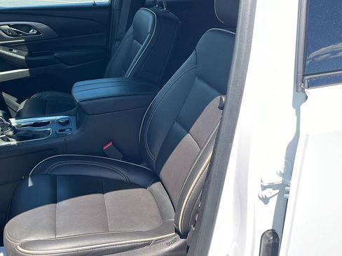 Used 2023 Chevrolet Traverse Premier w/ Redline Edition AWD/4WD image 21