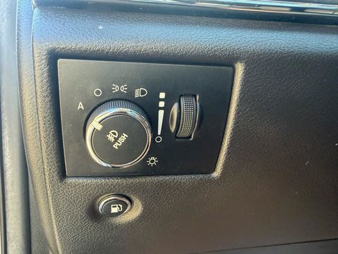 Used 2014 Jeep Grand Cherokee Limited AWD/4WD image 15