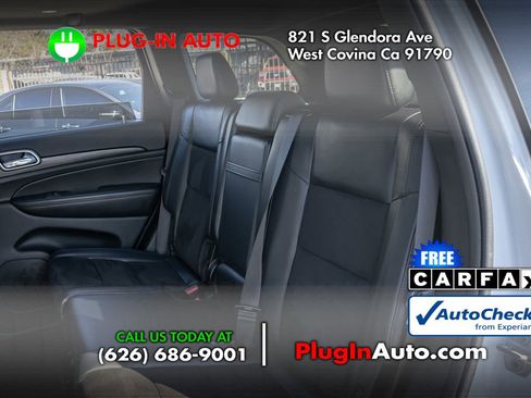Used 2019 Jeep Grand Cherokee Altitude image 12