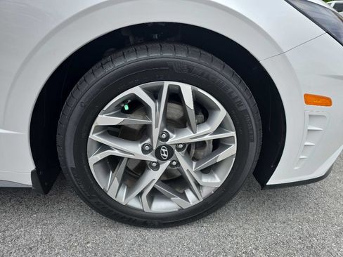 Used 2023 Hyundai Sonata SEL FWD image 4