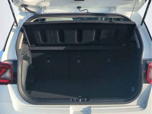 New 2026 Hyundai Venue SEL image 14