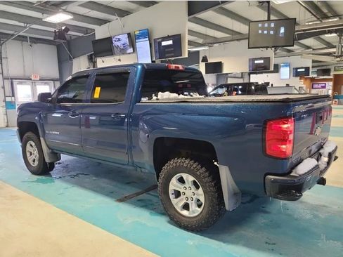 Used 2018 Chevrolet Silverado 1500 LT w/ All Star Edition image 3