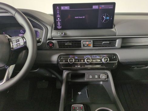 New 2026 Honda Pilot Touring image 17