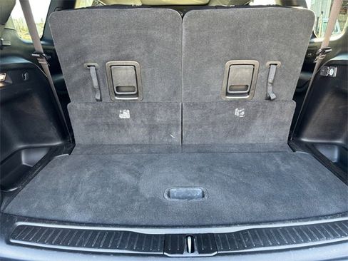 Used 2024 Jeep Grand Cherokee L Limited w/ Luxury Tech Group II image 25