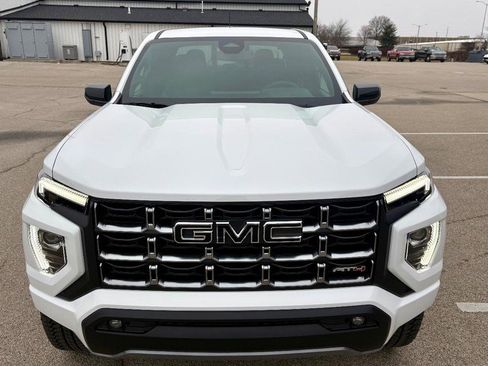 New 2026 GMC Canyon AT4 w/ AT4 Premium Package image 8