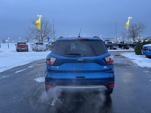 Used 2018 Ford Escape SE image 4
