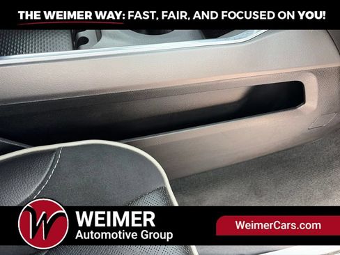 Used 2020 RAM 1500 Laramie w/ Sport Appearance Package AWD/4WD image 32