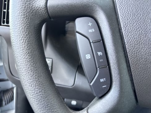 New 2025 GMC Savana 3500 w/ Power Convenience Package image 18